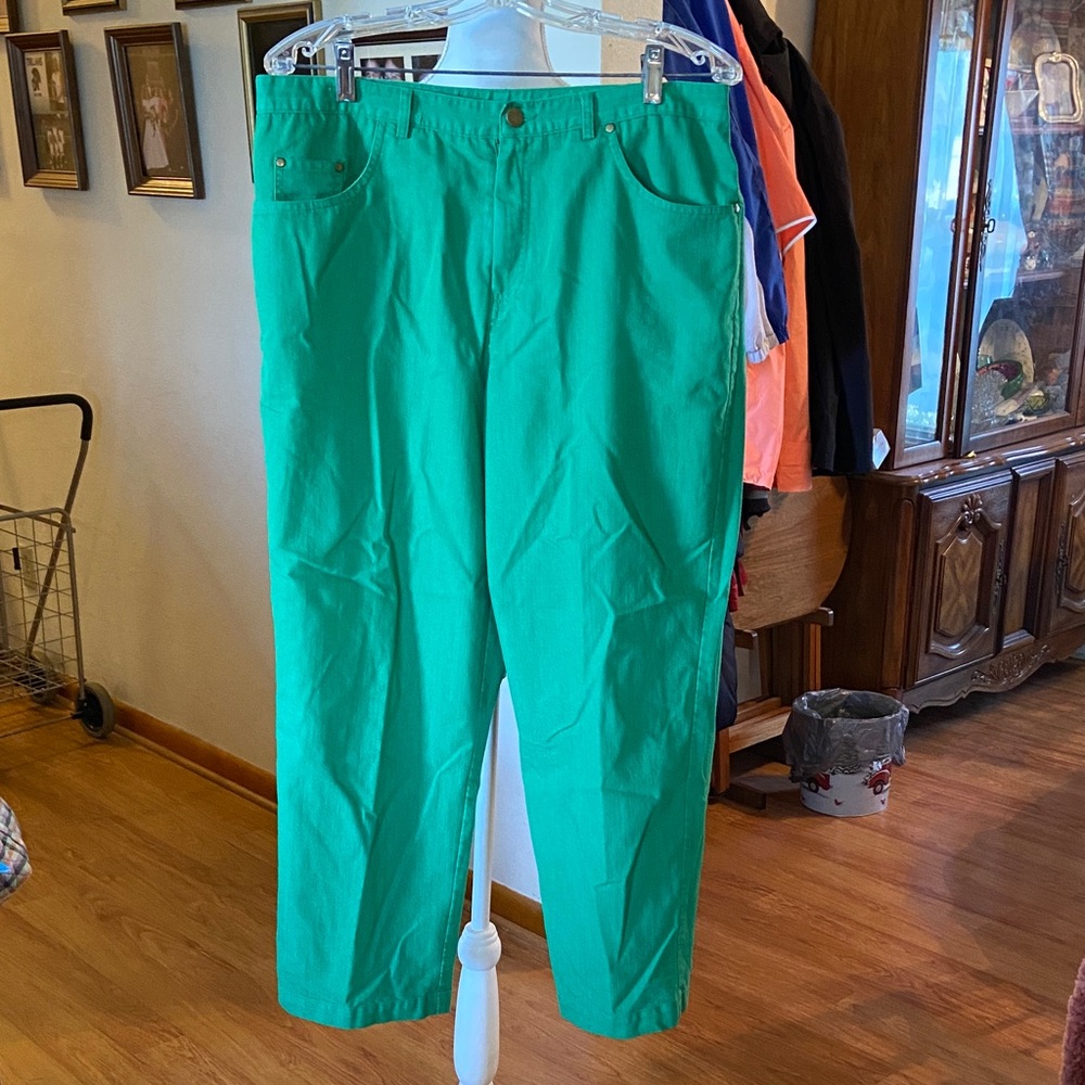 Women’s green pants. Size 14